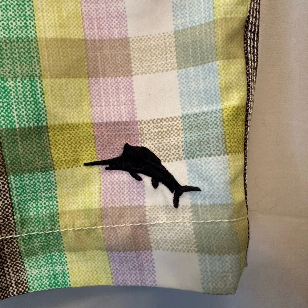 Tommy Bahama Men's 34x10 Plaid Board Shorts Trunks Cream Green Yellow‎ Black